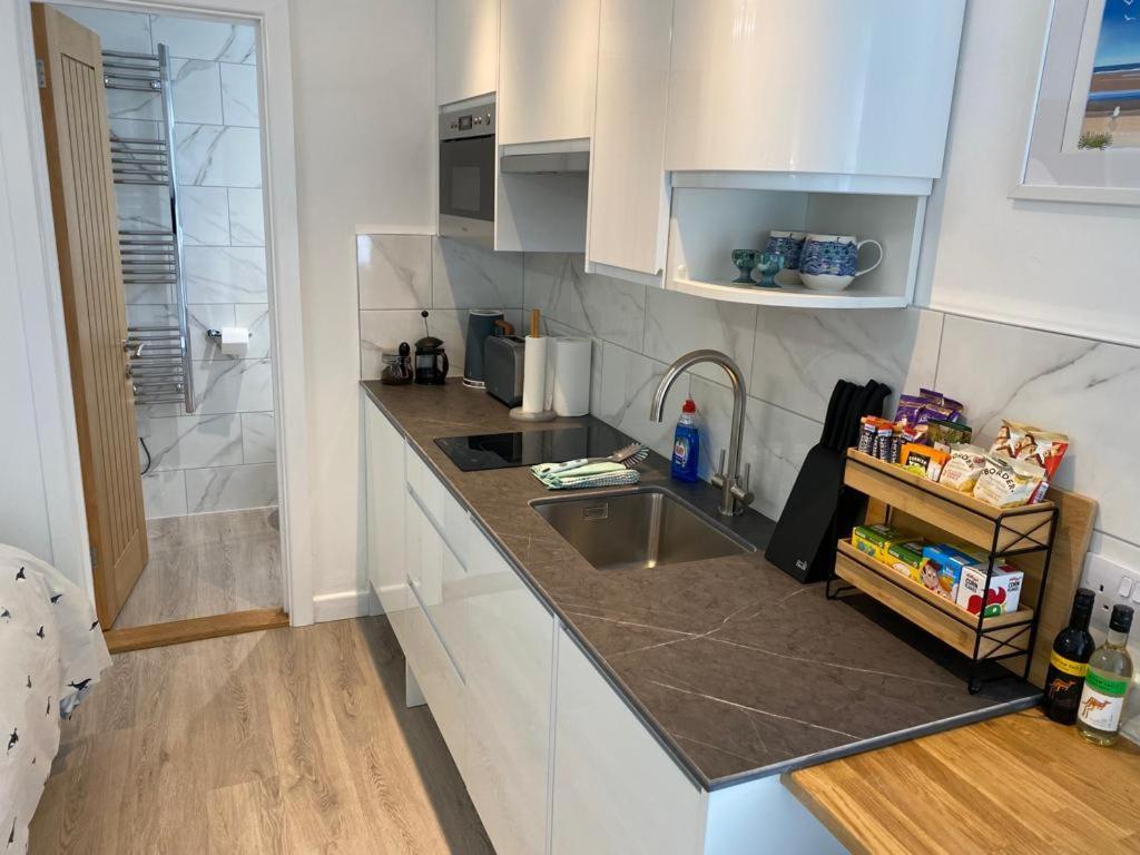 Sweet Caroline - Luxury Studio Stone'S Throw From Mousehole Harbour Zewnętrze zdjęcie